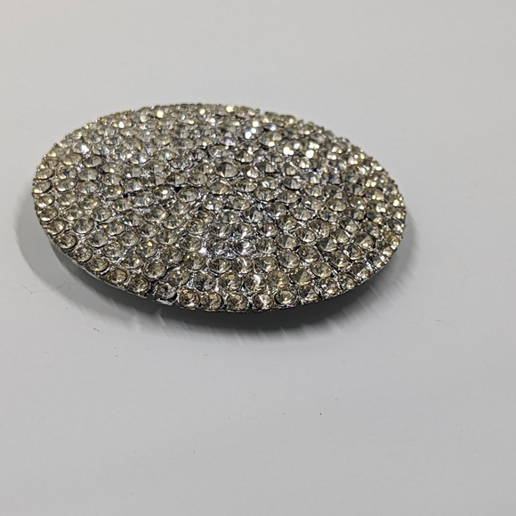 Retro Glamorous Clear Rhinestone Encrusted Round Belt Buckle Statement Piece - Picture 4 of 5